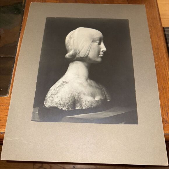Vintage Beatrice of Aragon Mounted Greek Sculpture Bust Photo Francesco Laurana - Picture 1 of 3